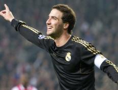  周琦臂长多少厘米 