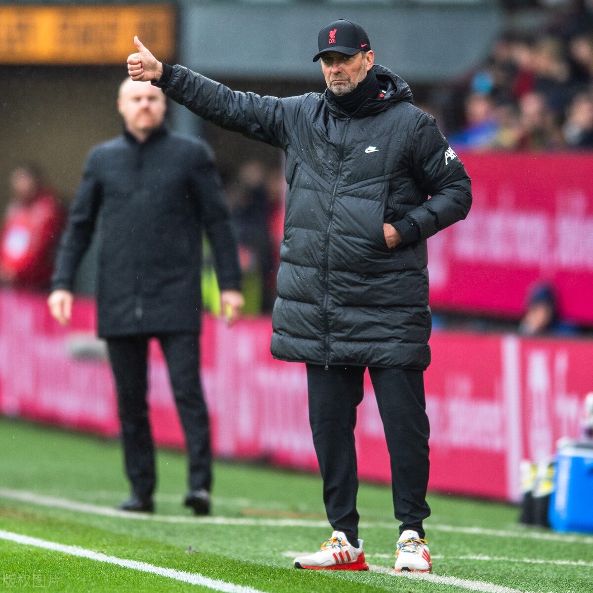 保罗复出首秀出彩,北京国安主场鏖战阿森纳,豪取50连胜(京歌我是中国人于魁智李胜素歌词)